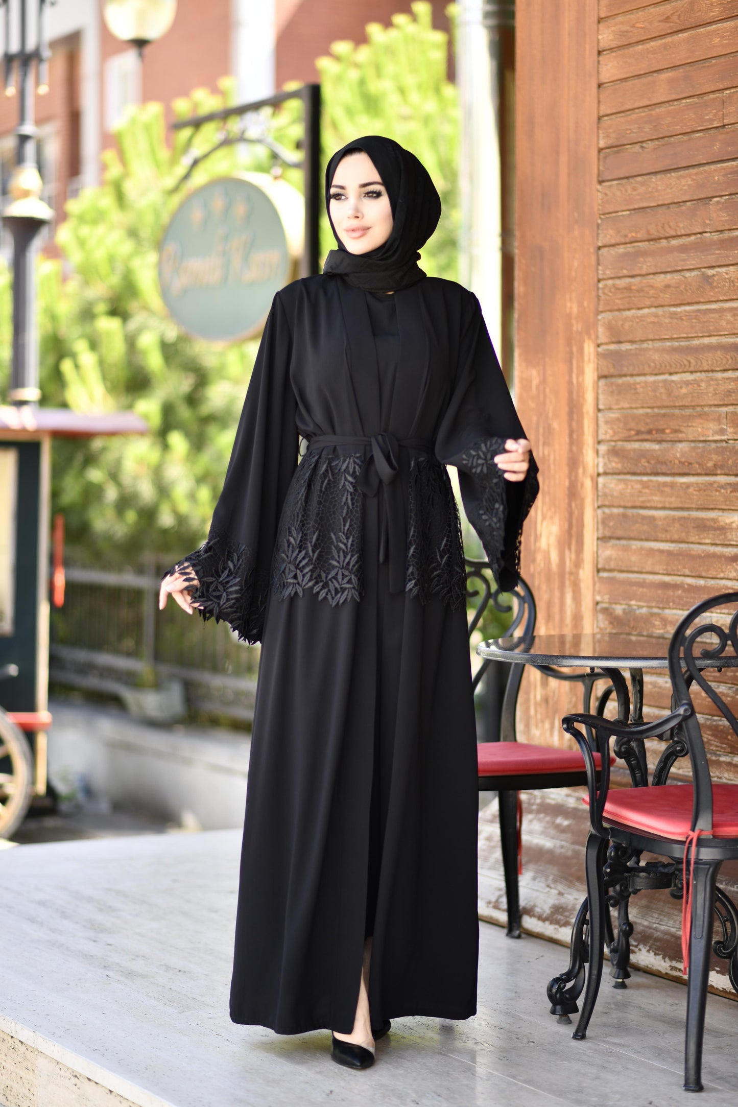 Elegant Black Abaya